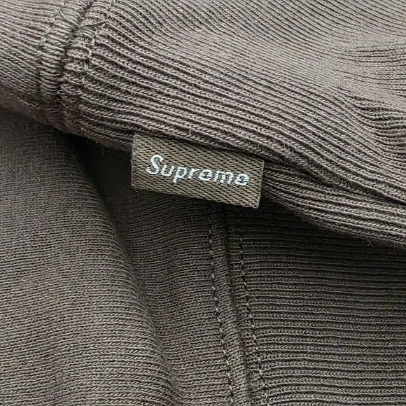 Supreme Brown Crewneck - Picture 8 of 10